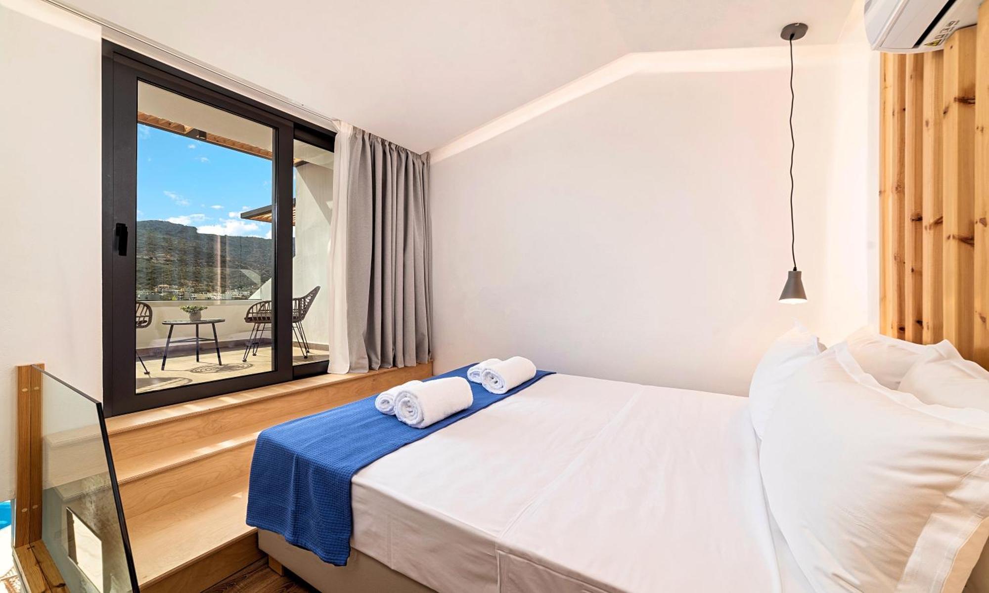 Aelia Suites Istro Exterior photo